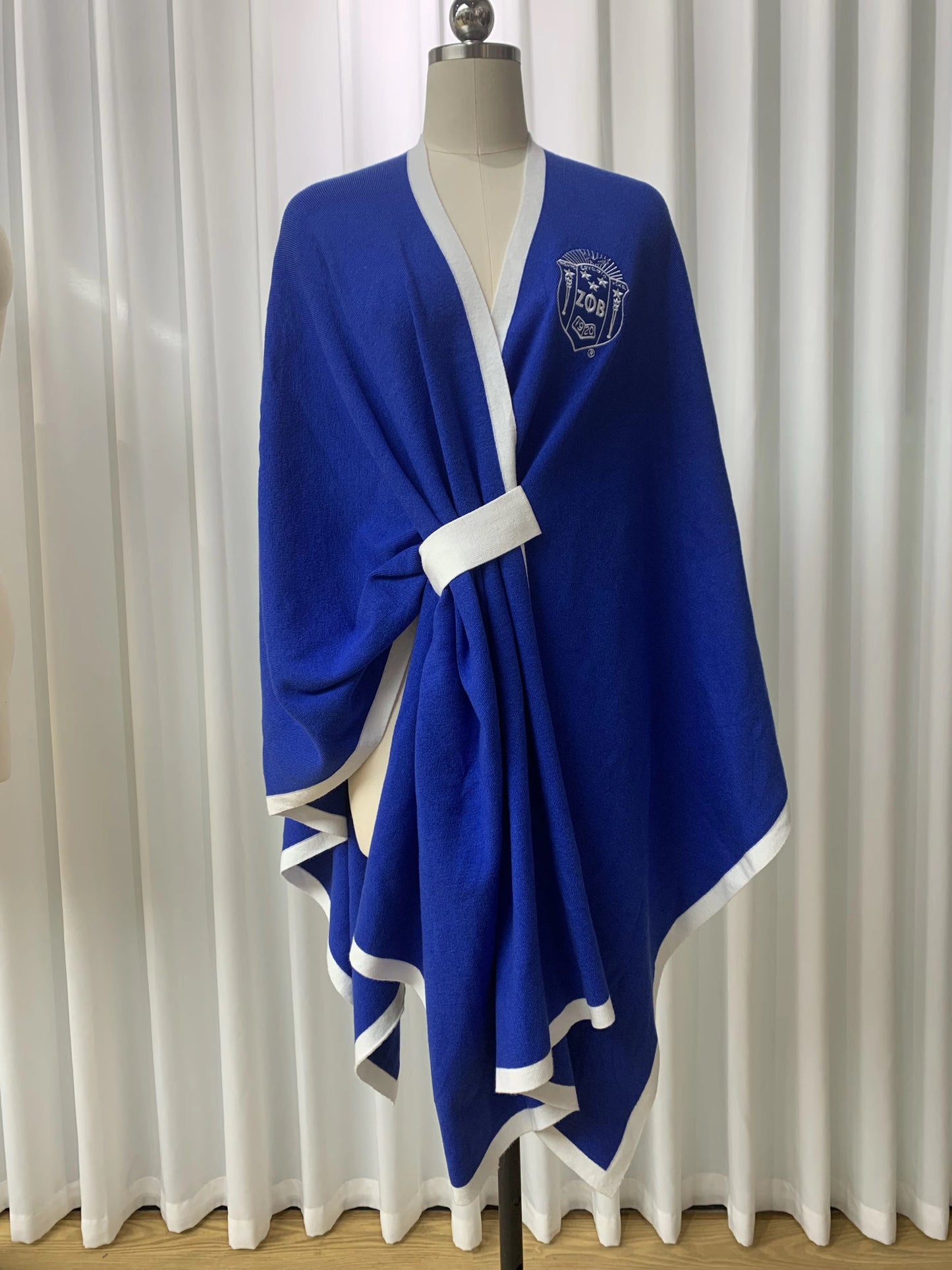 Zeta Elegance Shawl