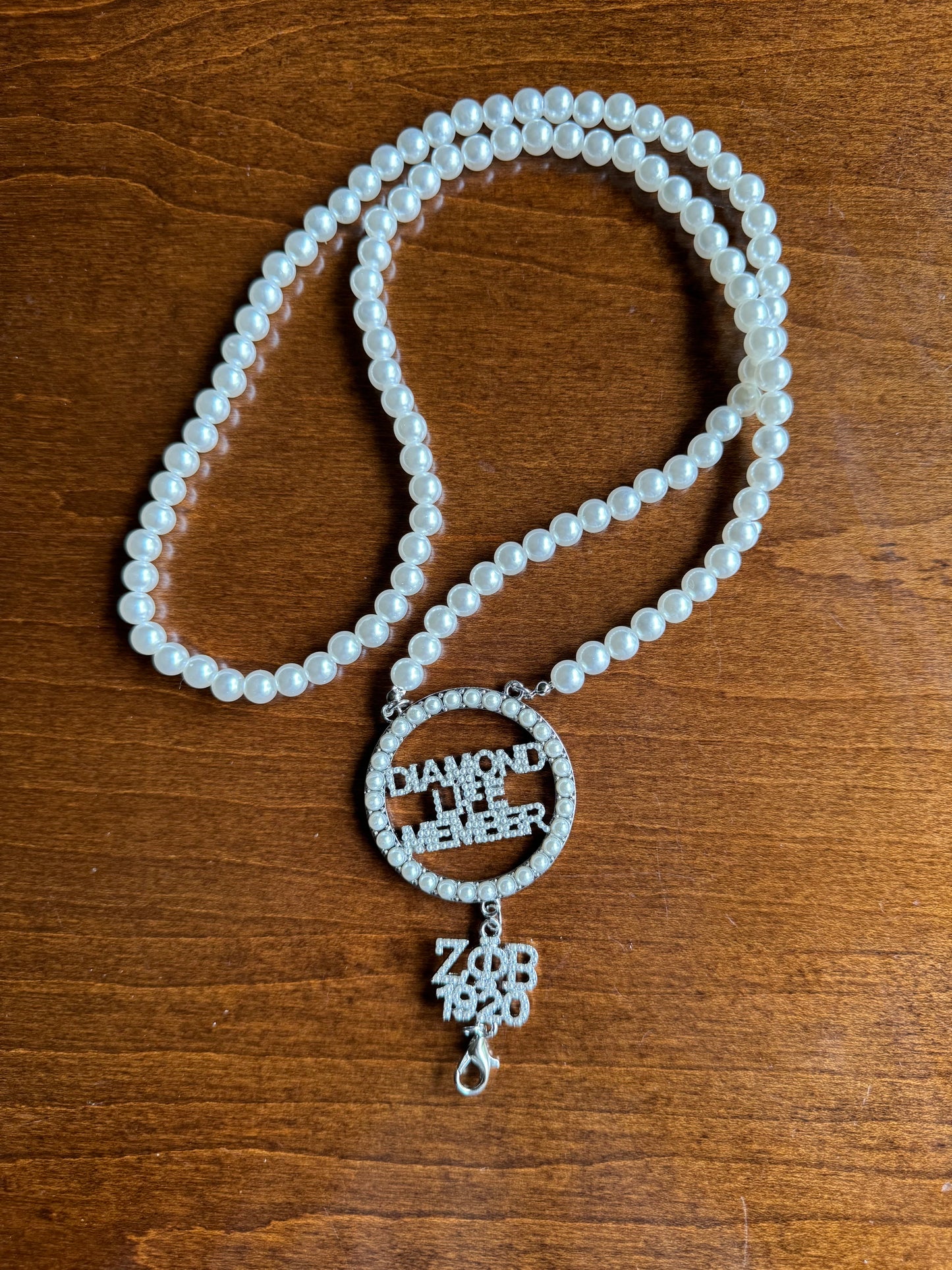 Pearl Badge & Phone Lanyards