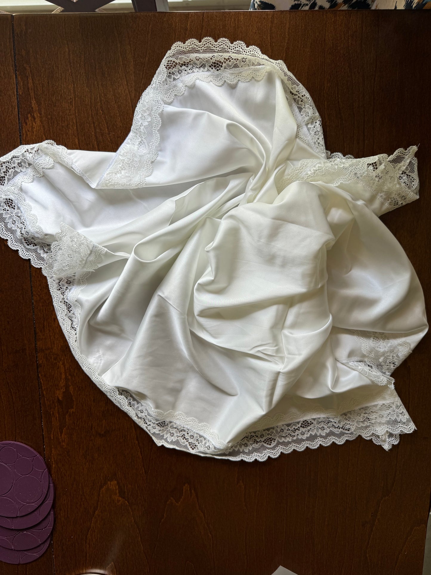 "She" Zeta Lap Cloth