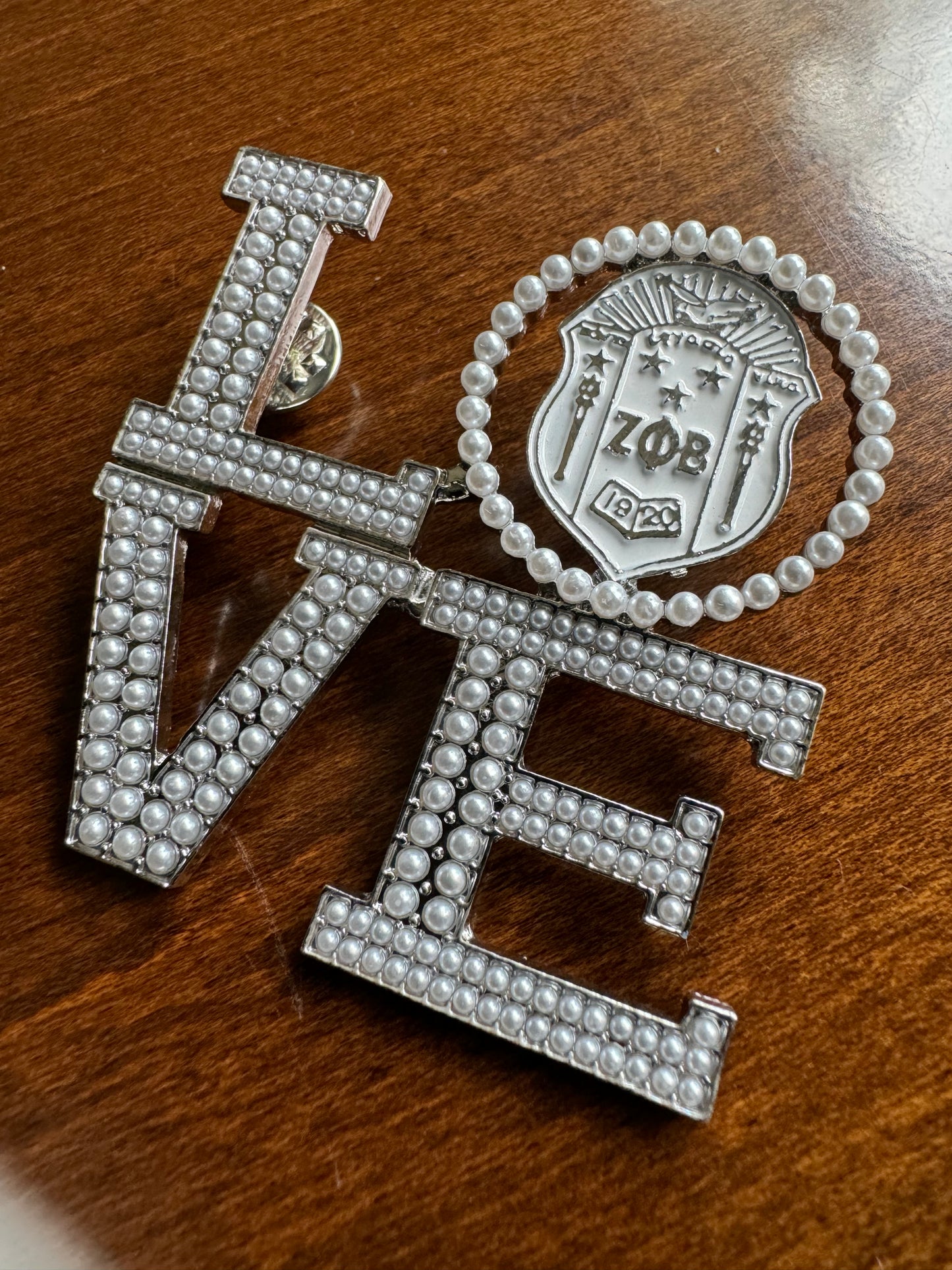 Love Zeta Pin