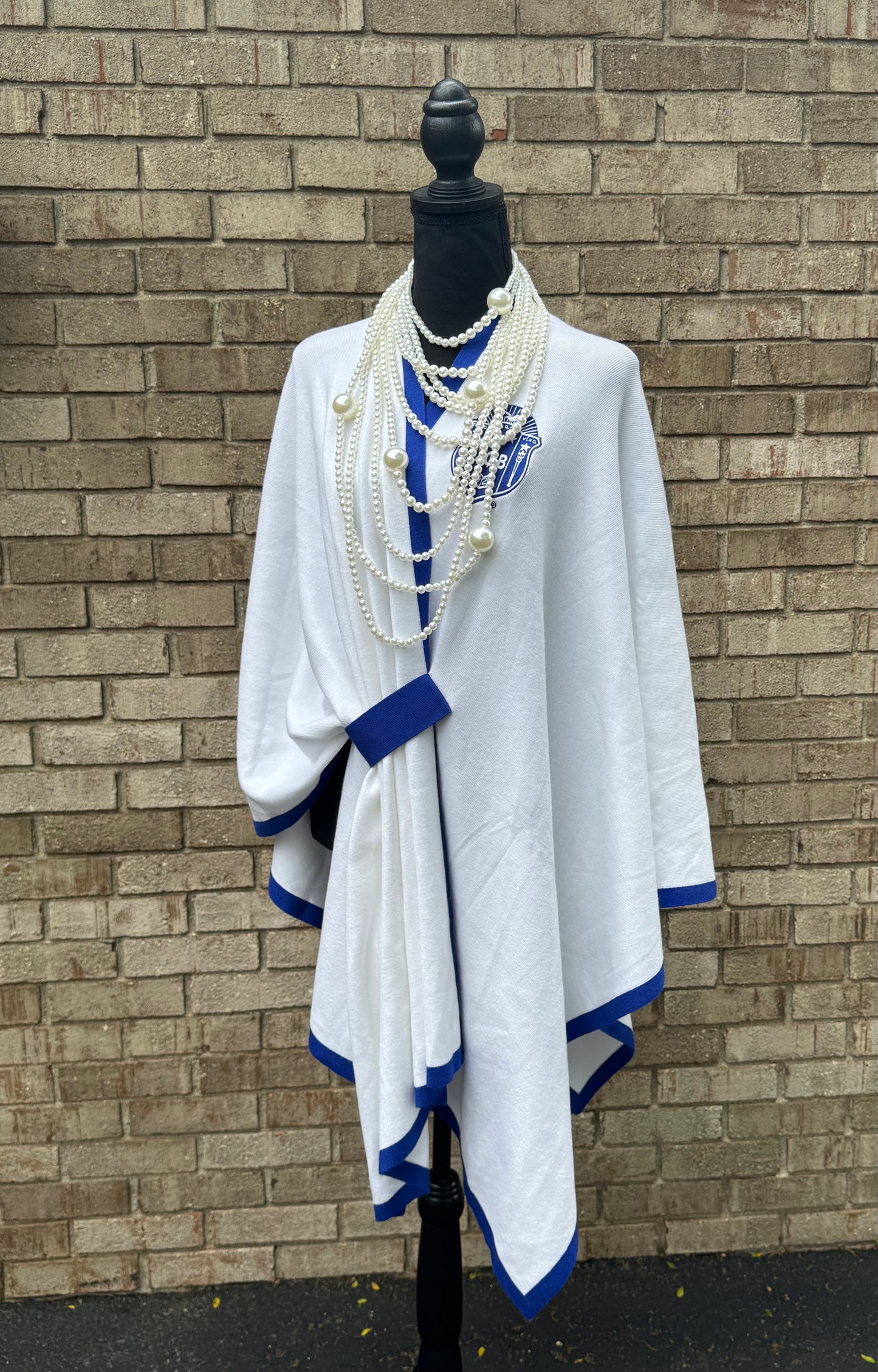 Zeta Elegance Shawl