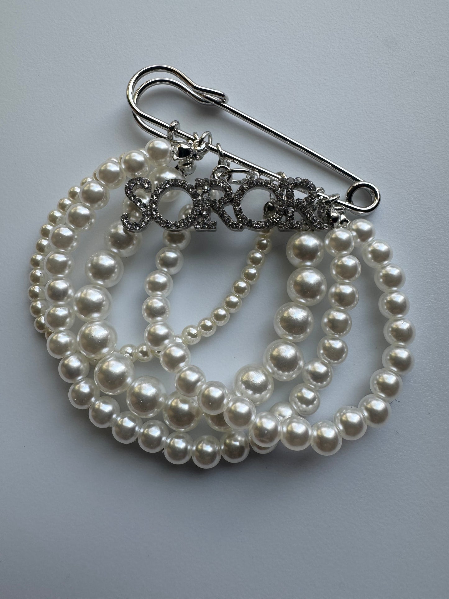 Pearl Safety Pin