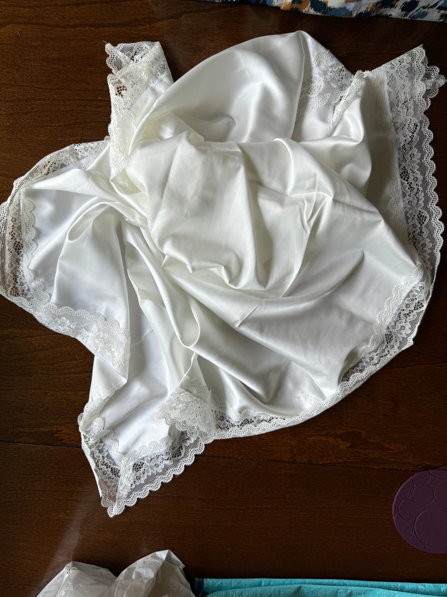 "She" Zeta Lap Cloth