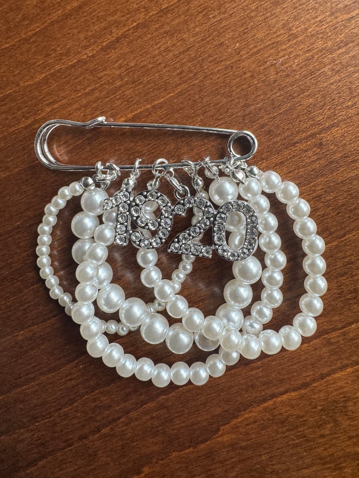 Pearl Safety Pin