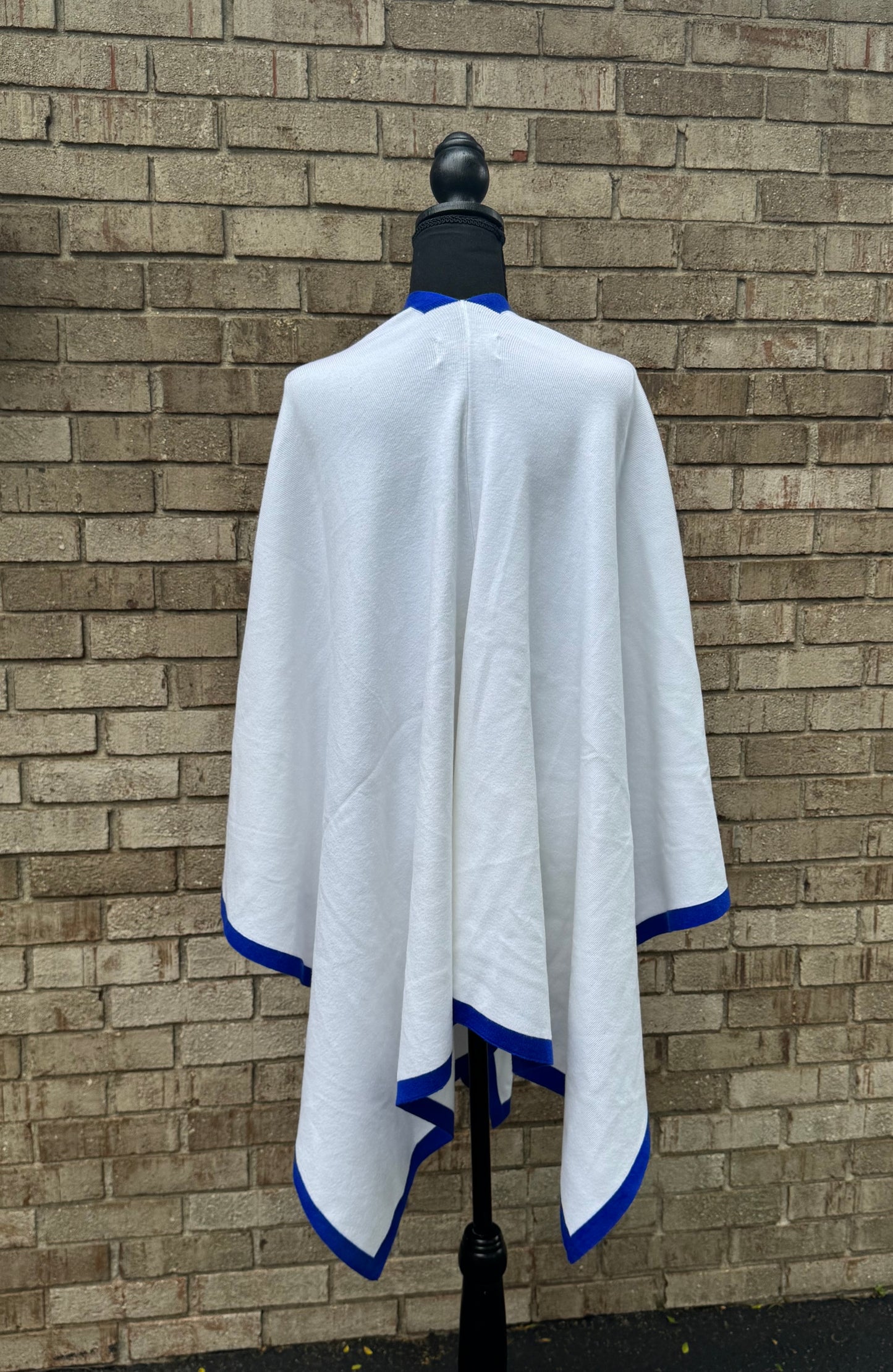 Zeta Elegance Shawl