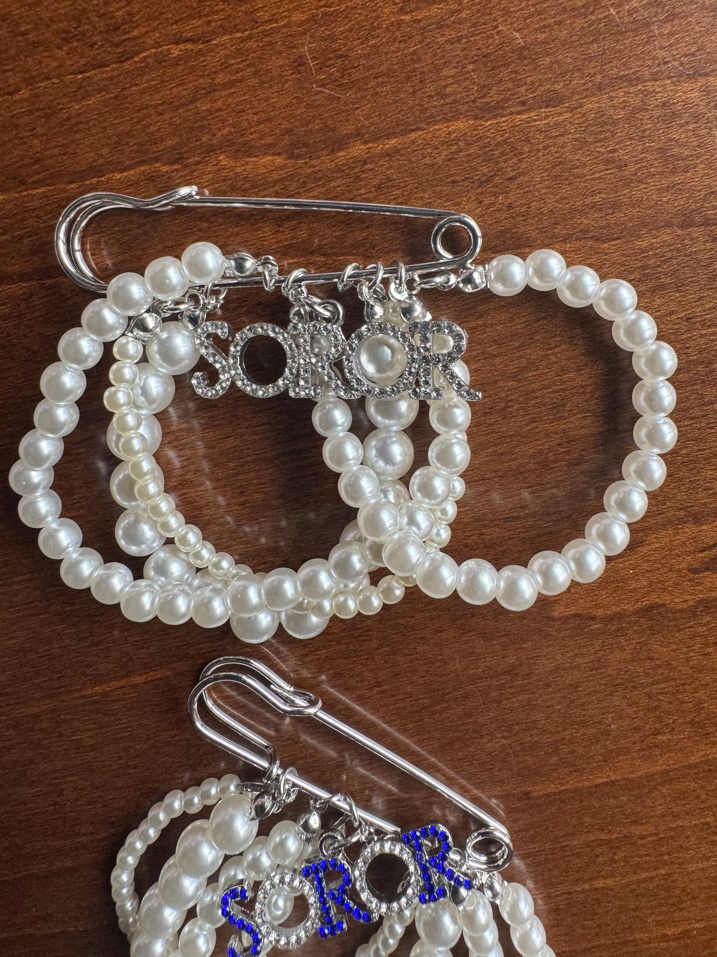 Pearl Safety Pin