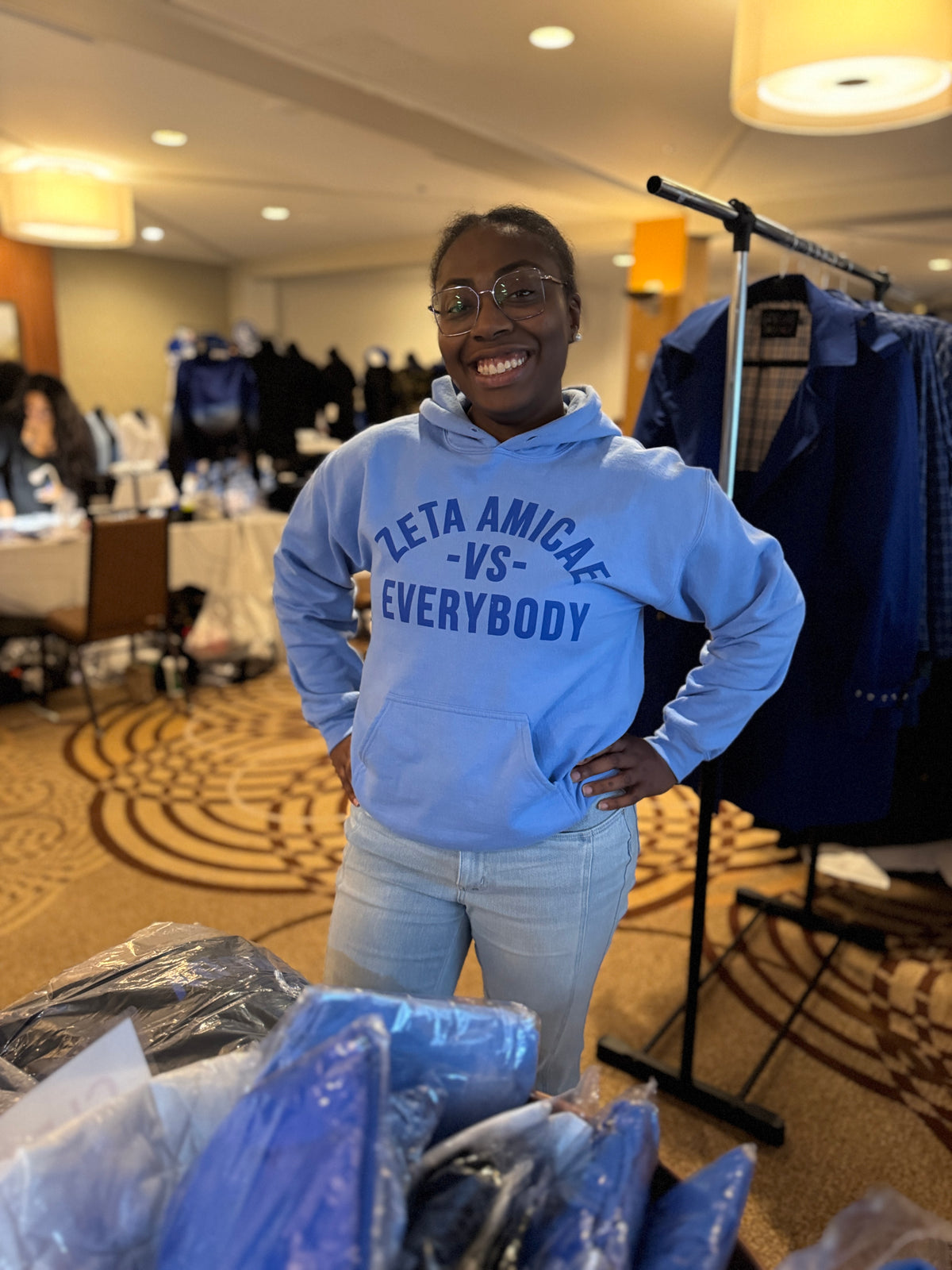 ZETA AMICAE vs Everybody Hoodie (Light Blue)