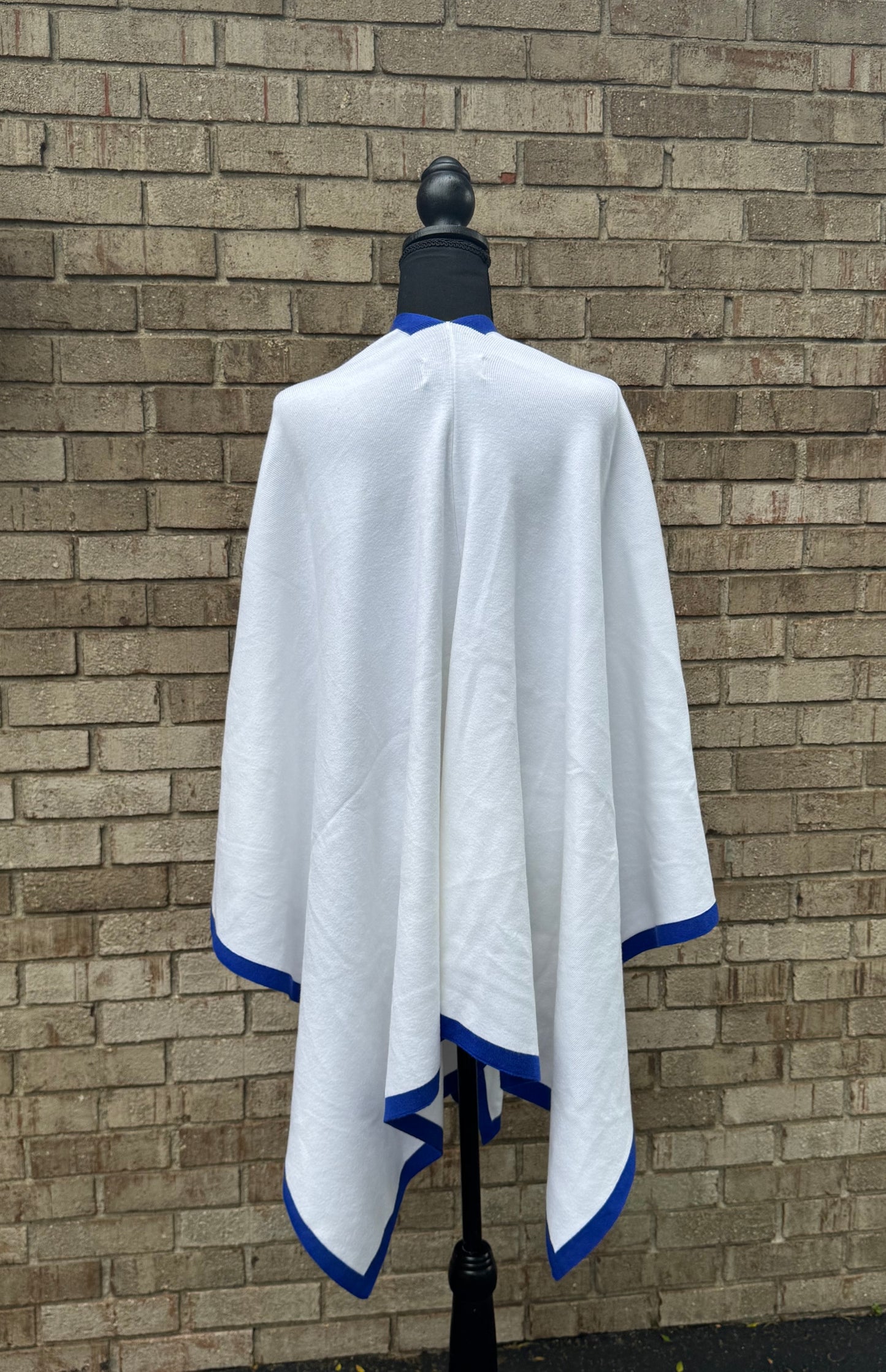 Zeta Elegance Shawl