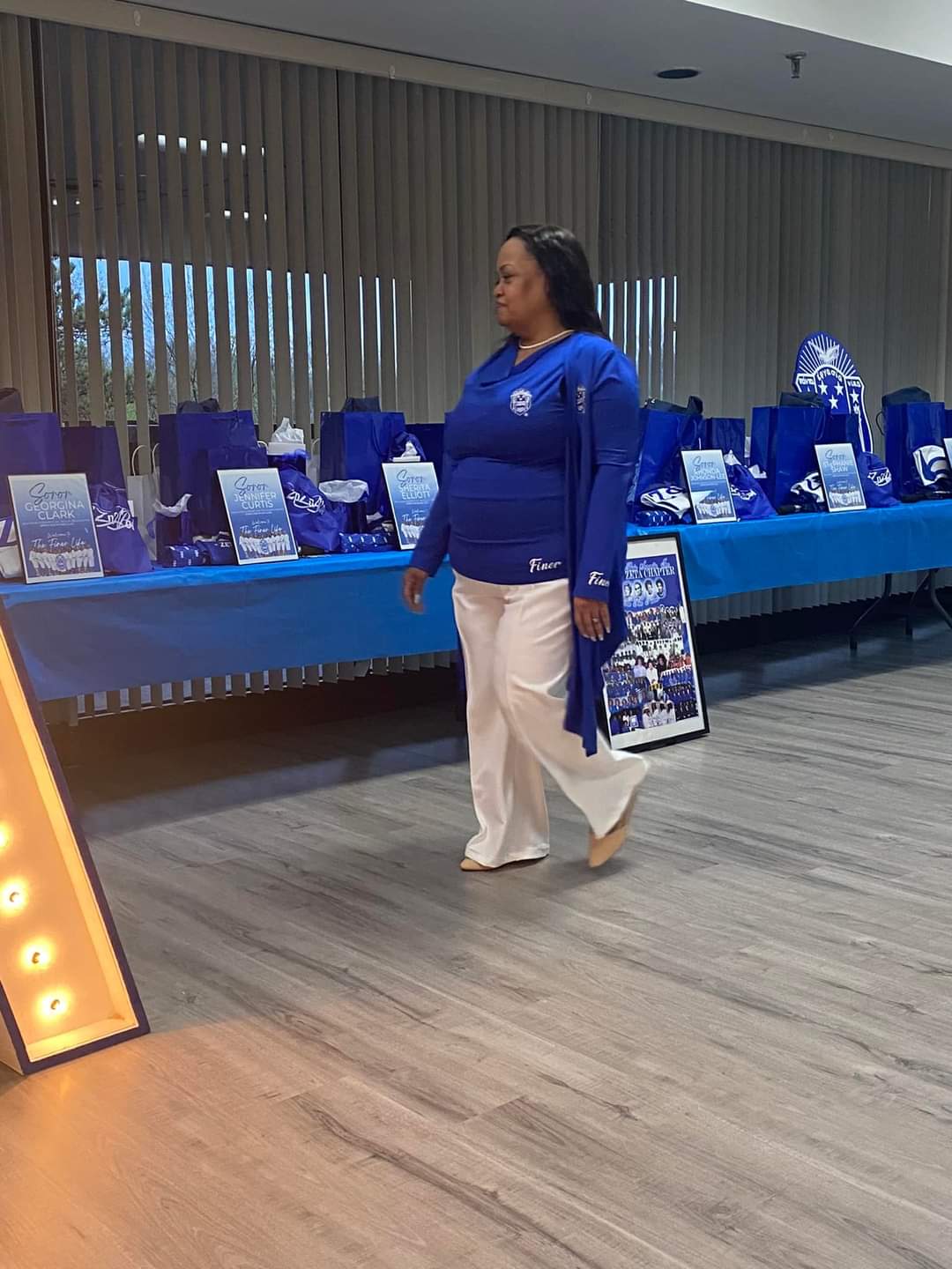Finer "Shield" Business Twin Set (ROYAL)