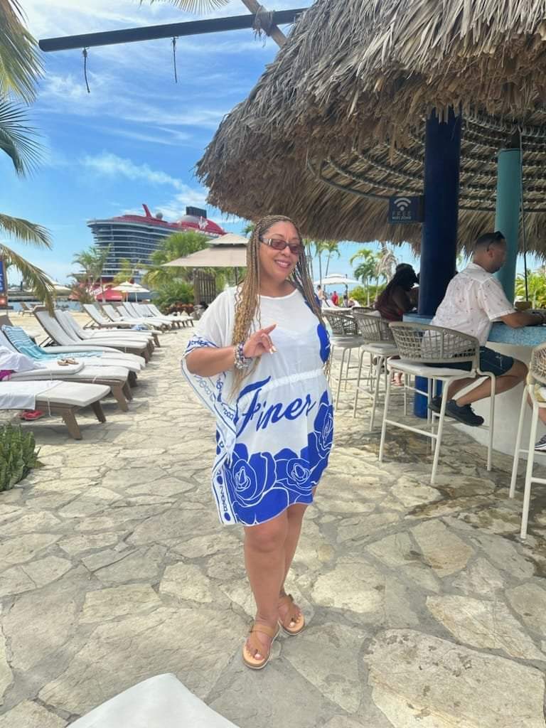 Finer Beach Cover-up (White)