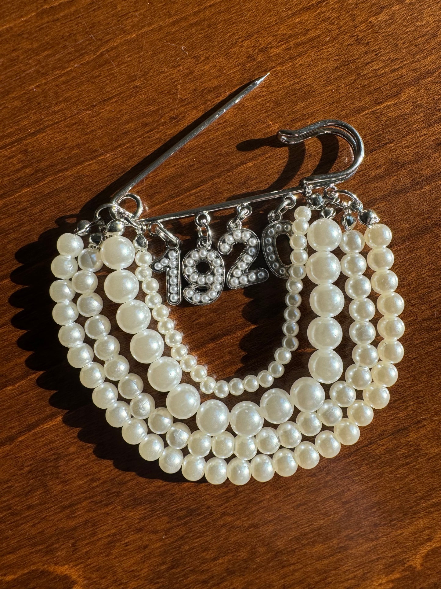 Pearl Safety Pin