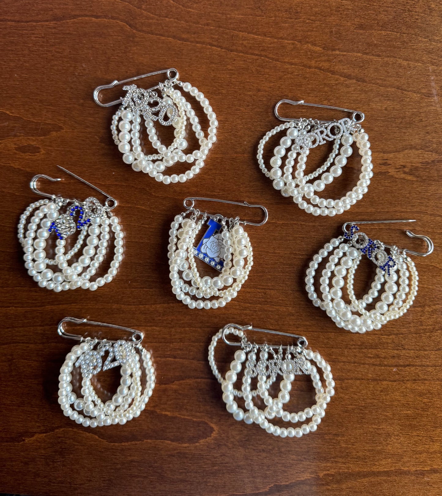 Pearl Safety Pin
