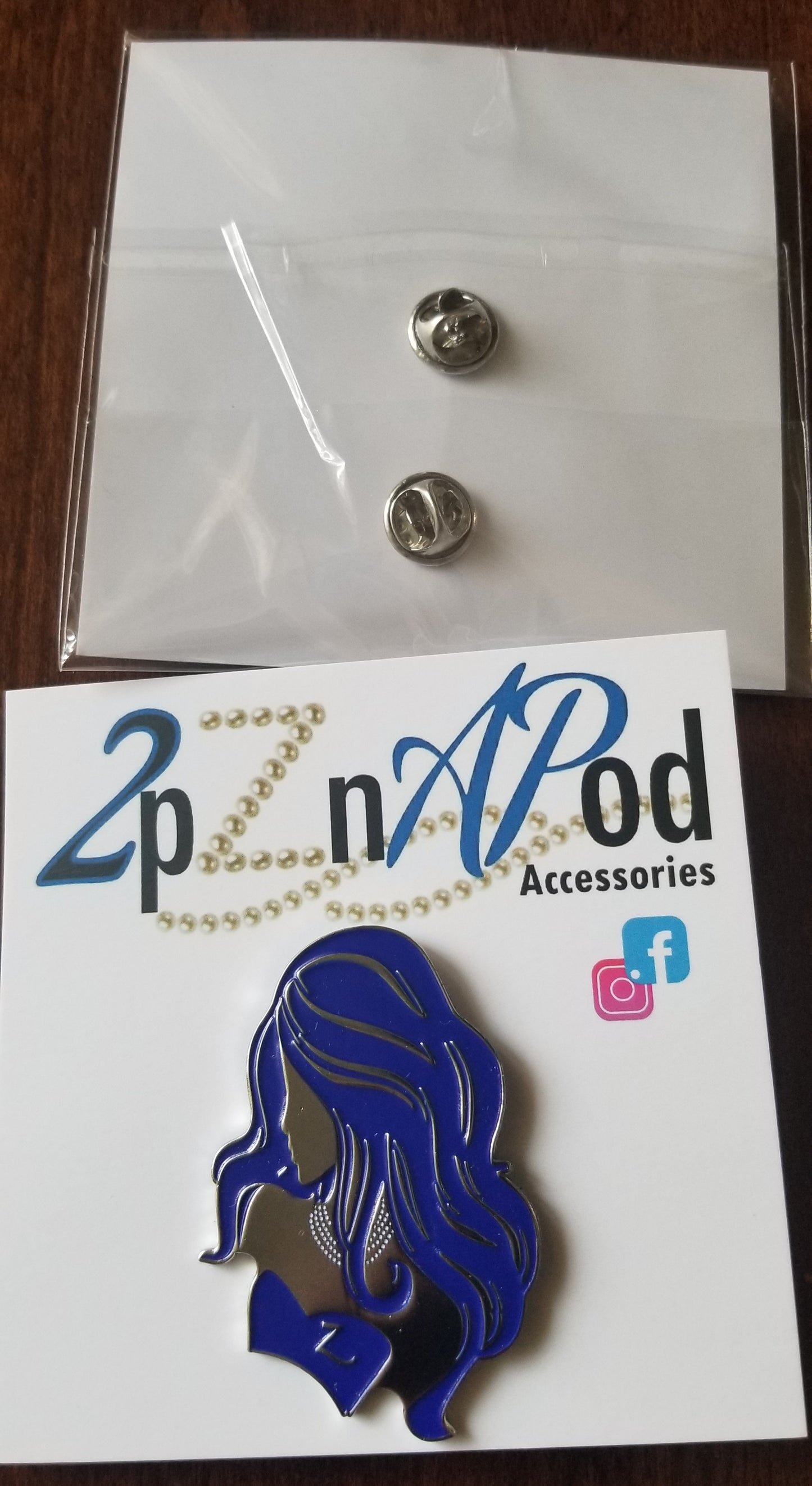 "Lady Z" lapel pin