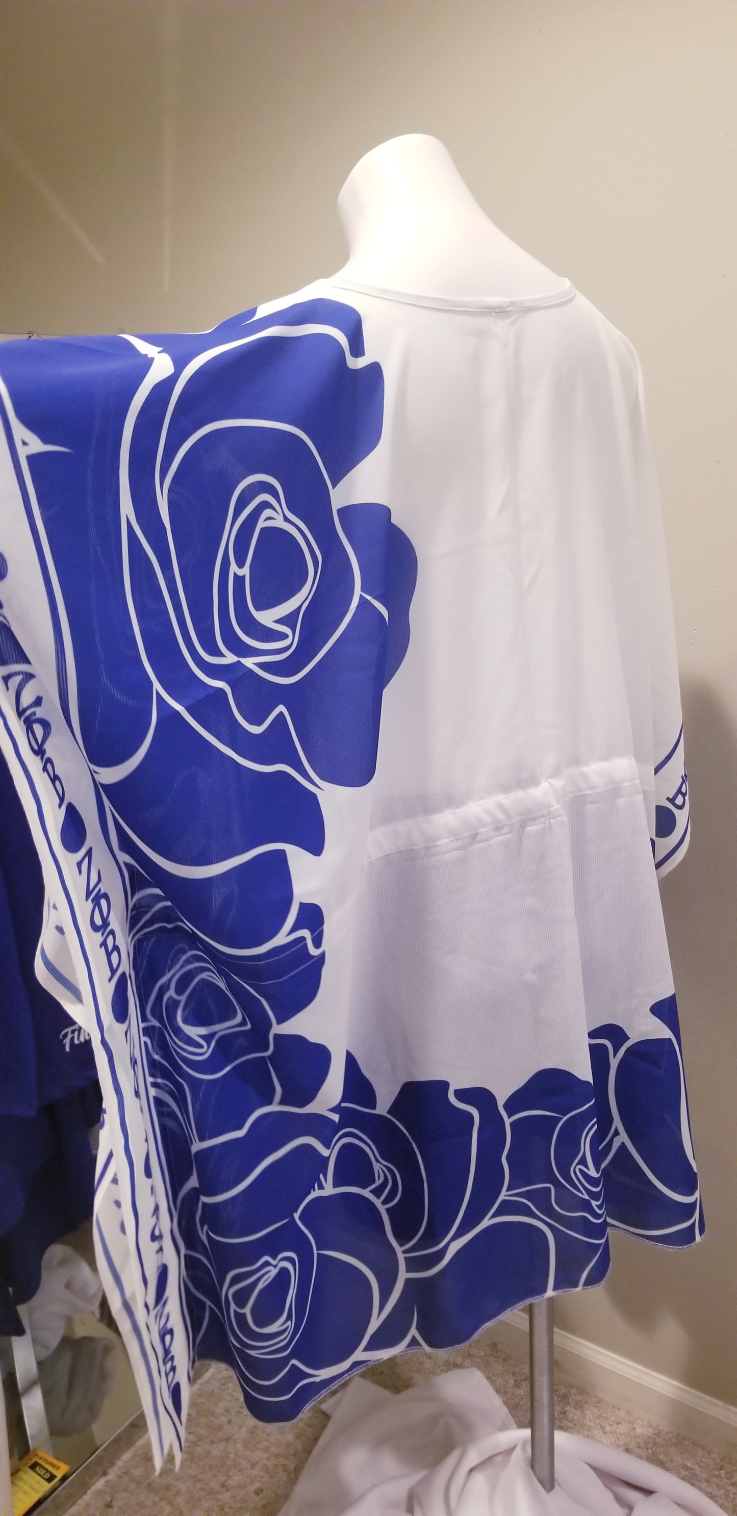 Finer Beach Cover-up (White)