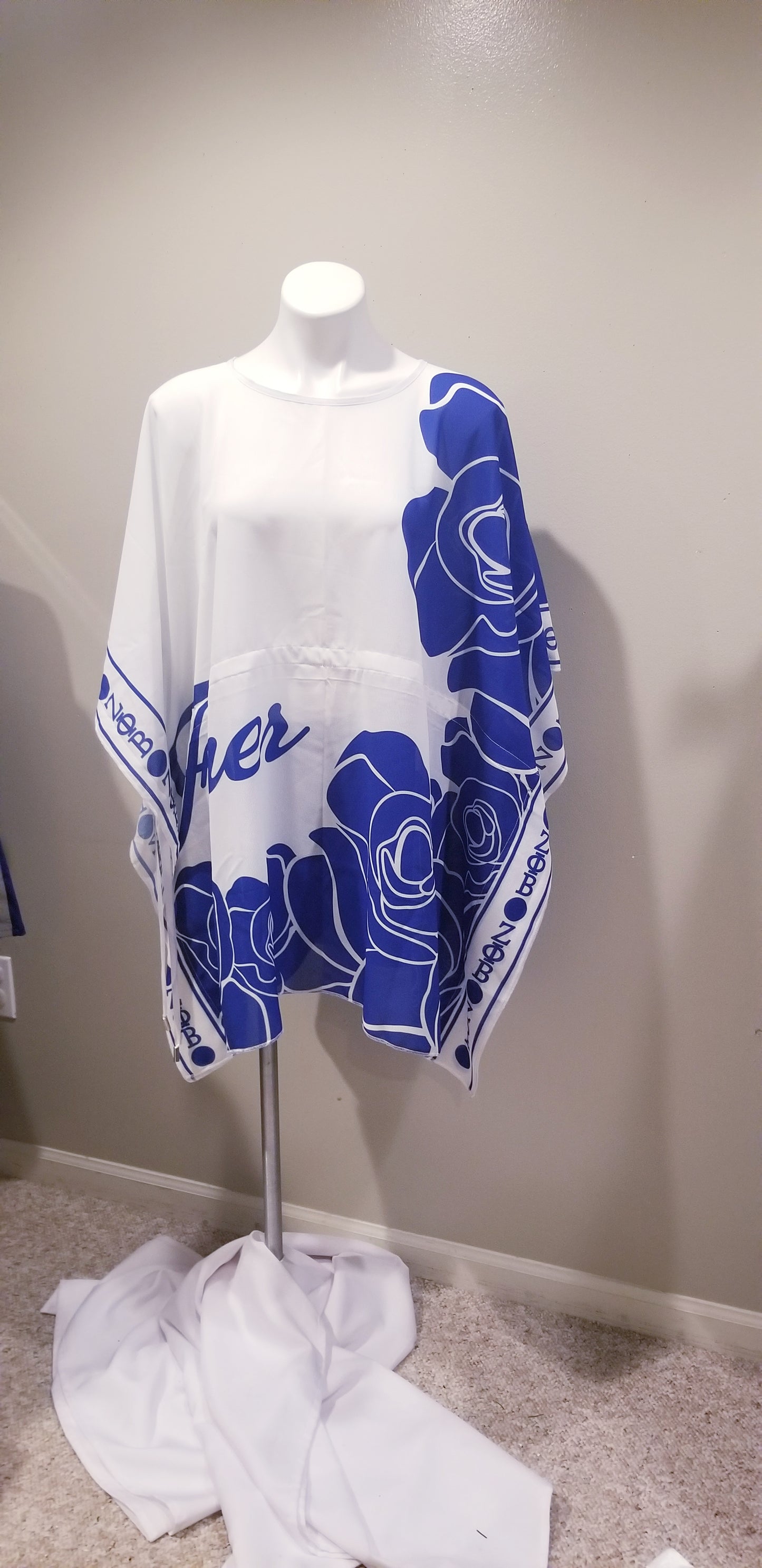 Finer Beach Cover-up (White)