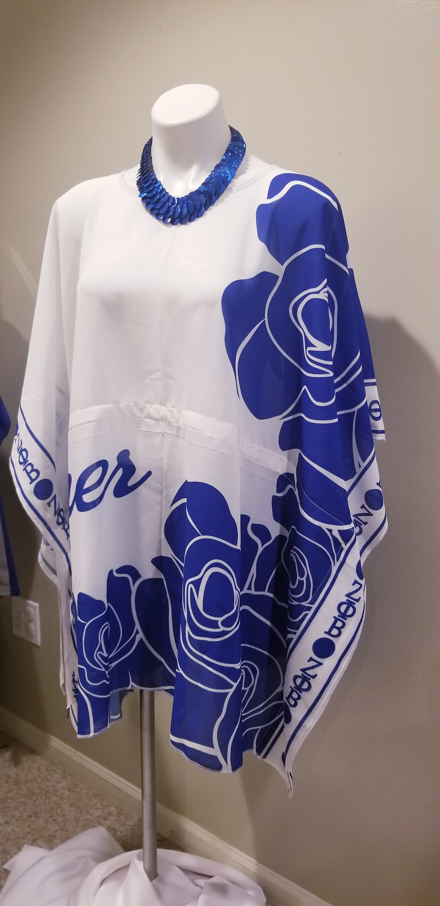 Finer Beach Cover-up (White)