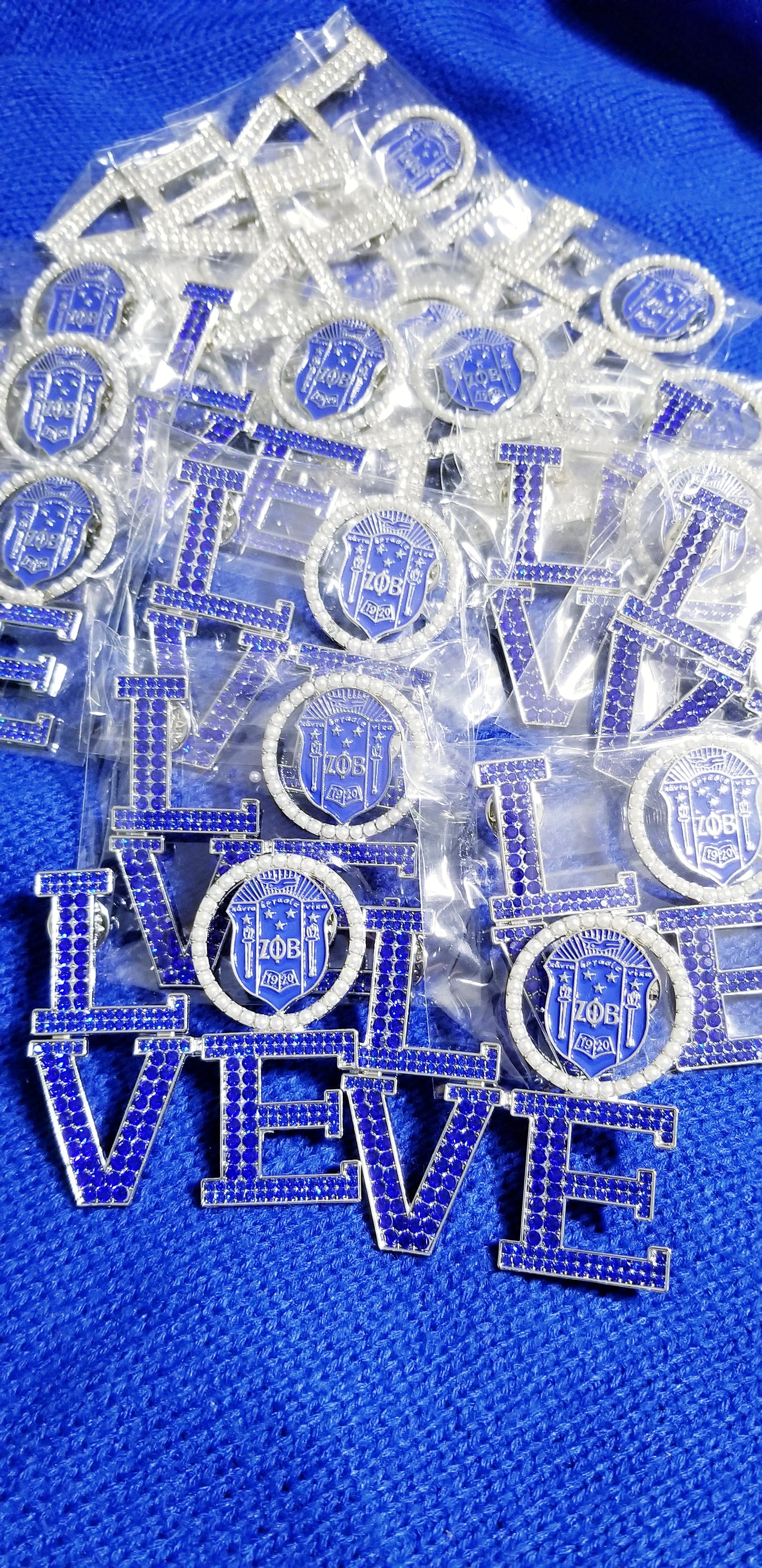 Love Zeta Pin