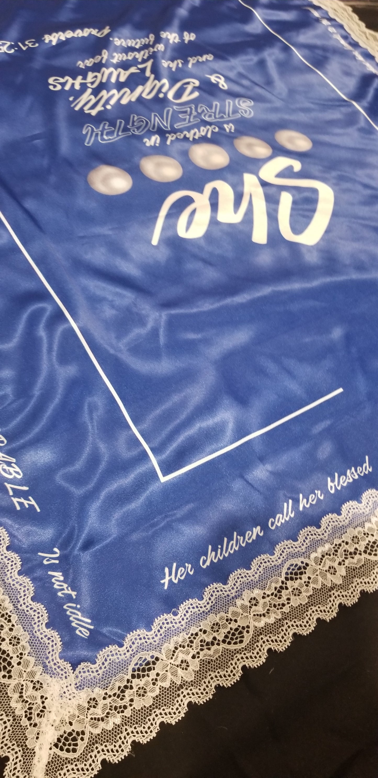 "She" Zeta Lap Cloth