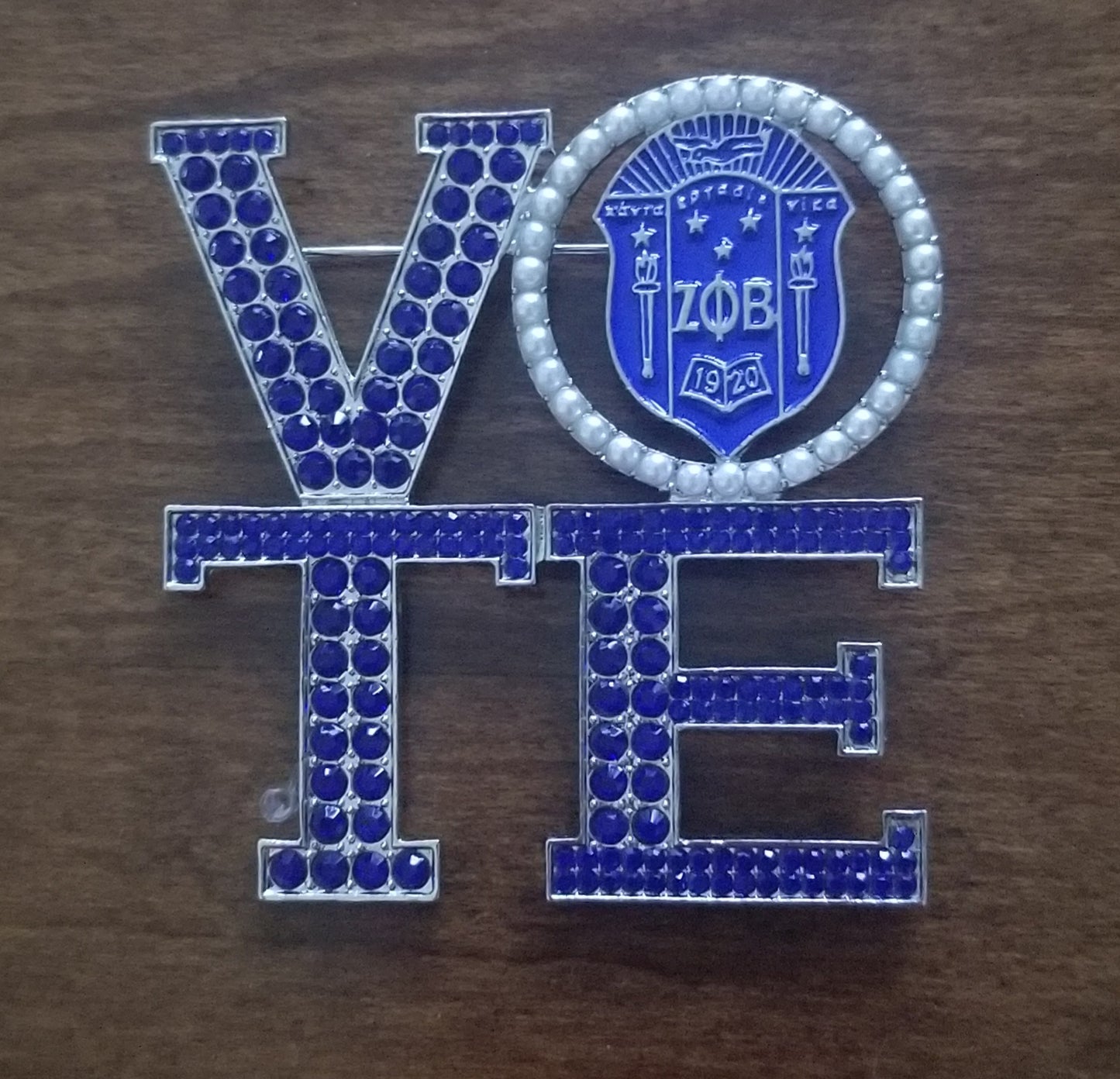 VOTE Zeta Pin