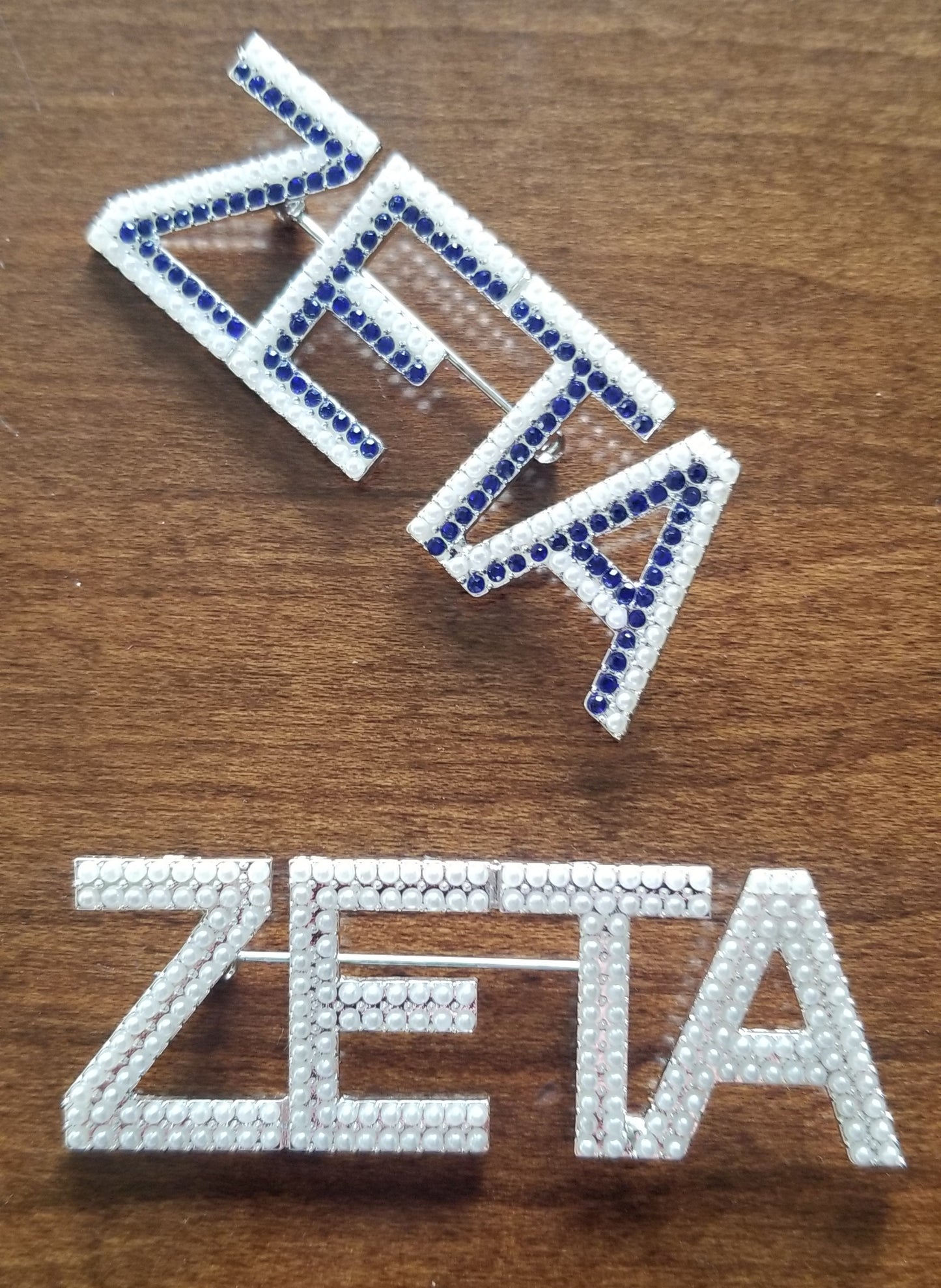 ZETA Pearl Brooch
