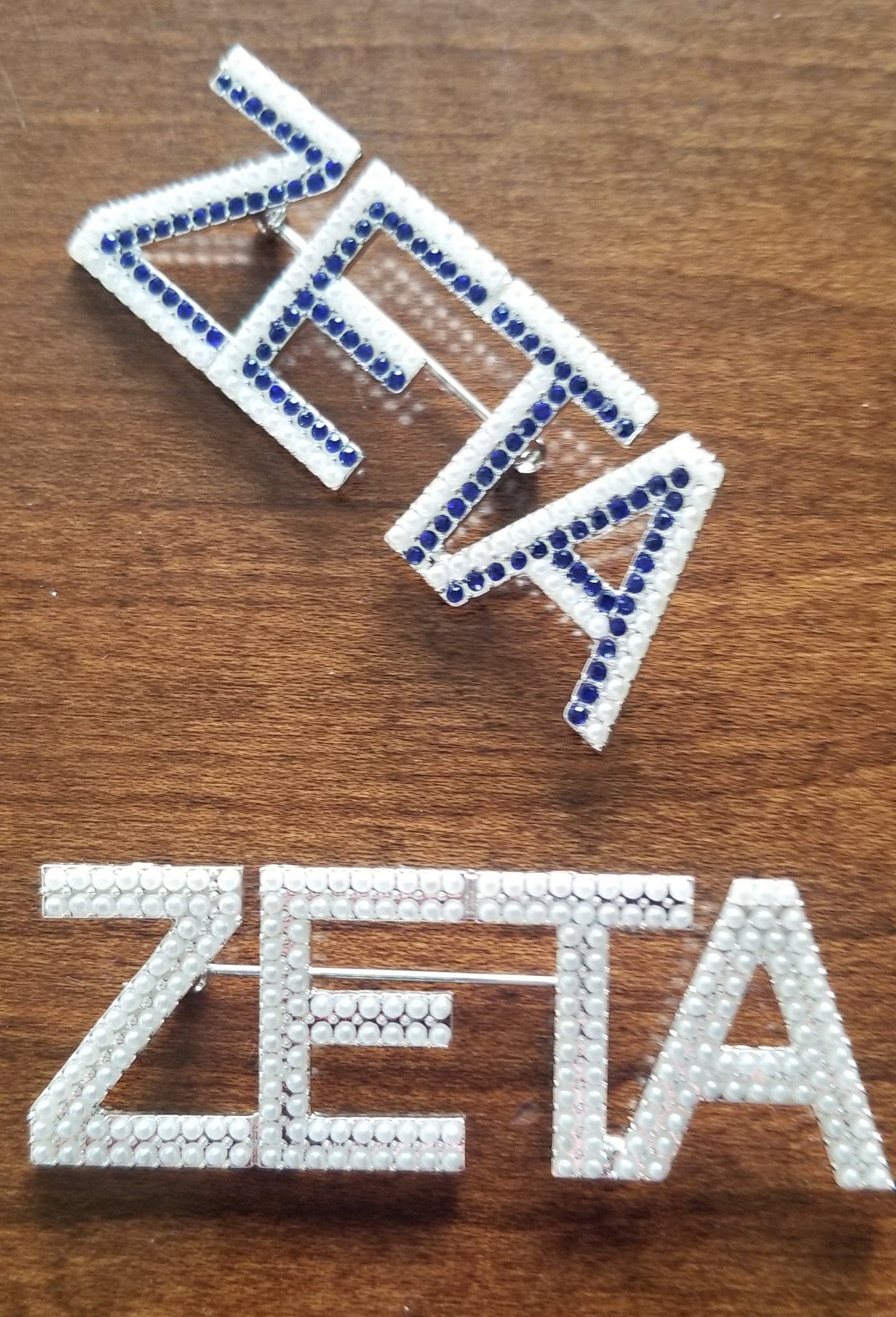 ZETA Pearl Brooch