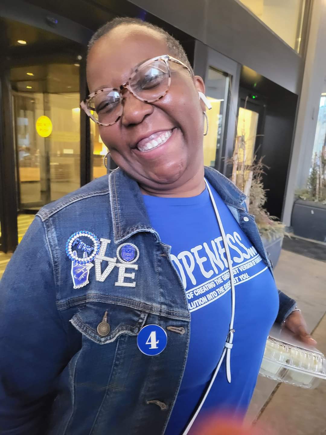 Love Zeta Pin