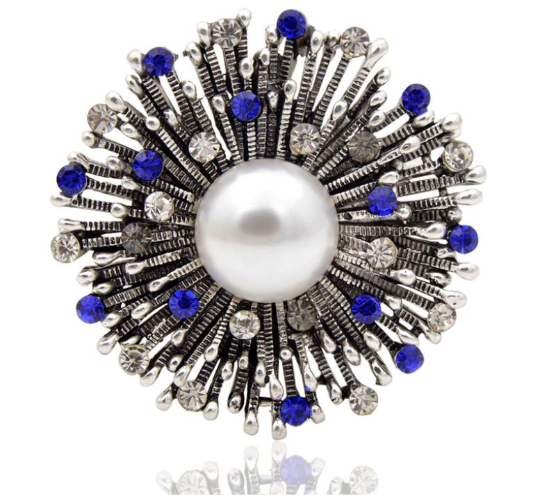 Rhinestone Pearl Brooch