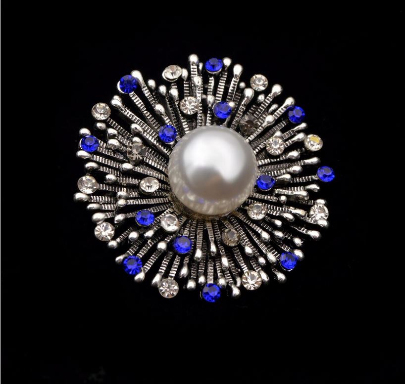 Rhinestone Pearl Brooch