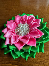 Load image into Gallery viewer, Flower Power Brooches
