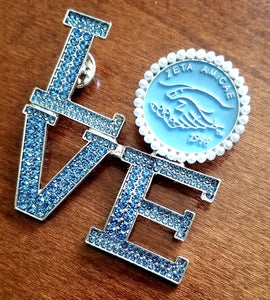 Love Zeta Amicae Pin