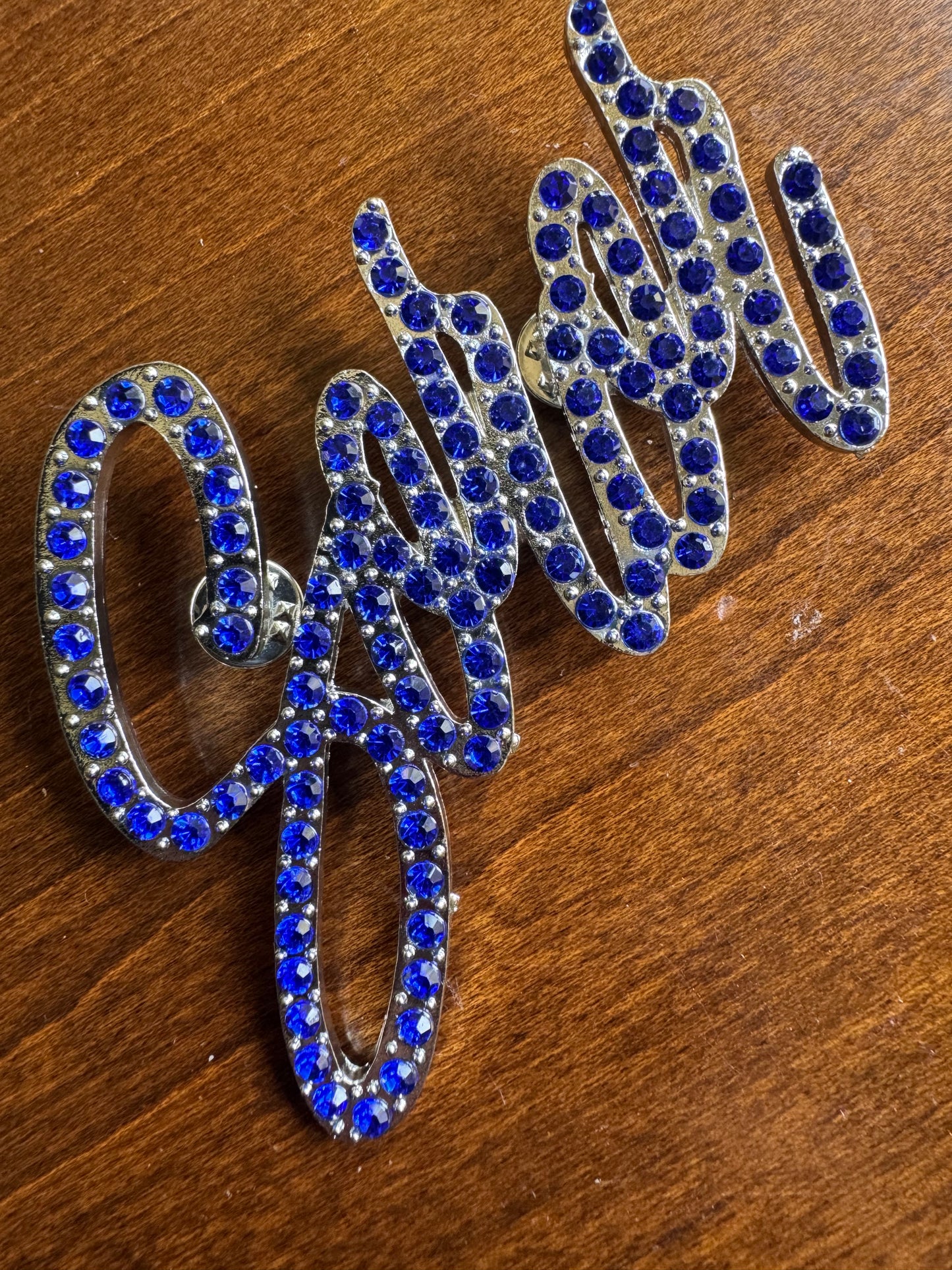 Soror Cursive Lapel Pin
