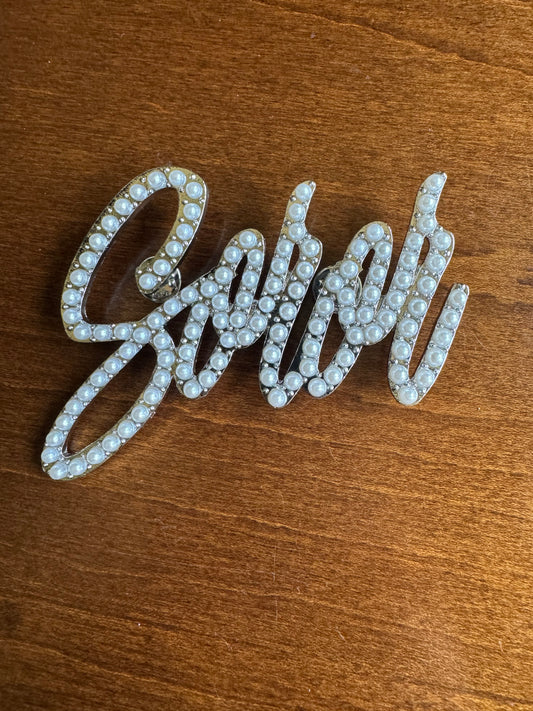 Soror Cursive Lapel Pin