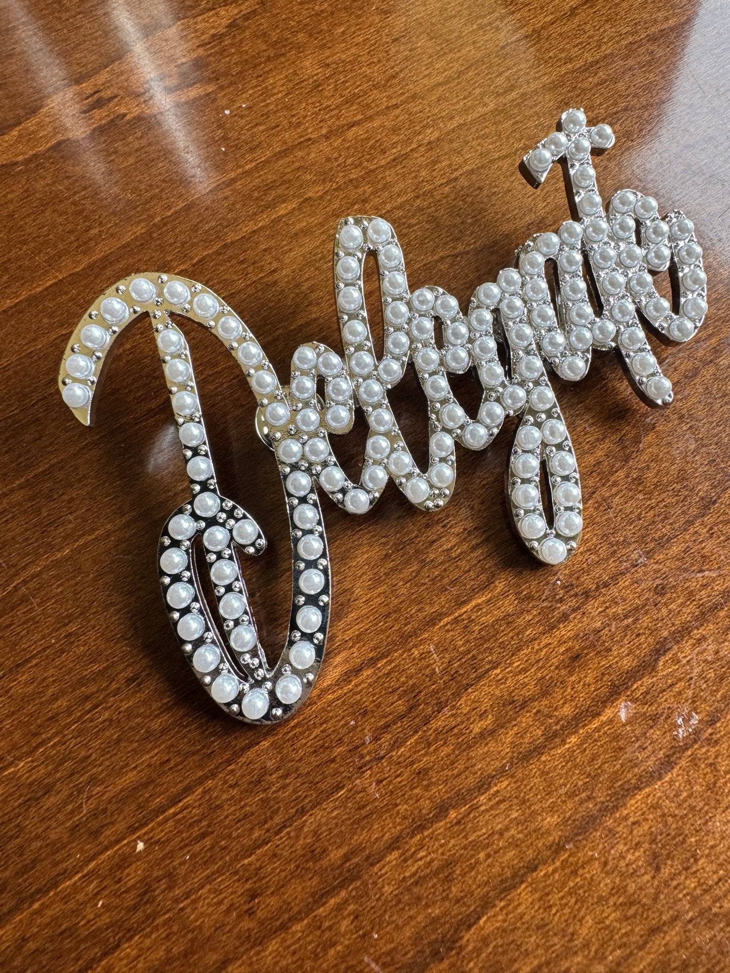 DELEGATE Cursive Lapel Pin