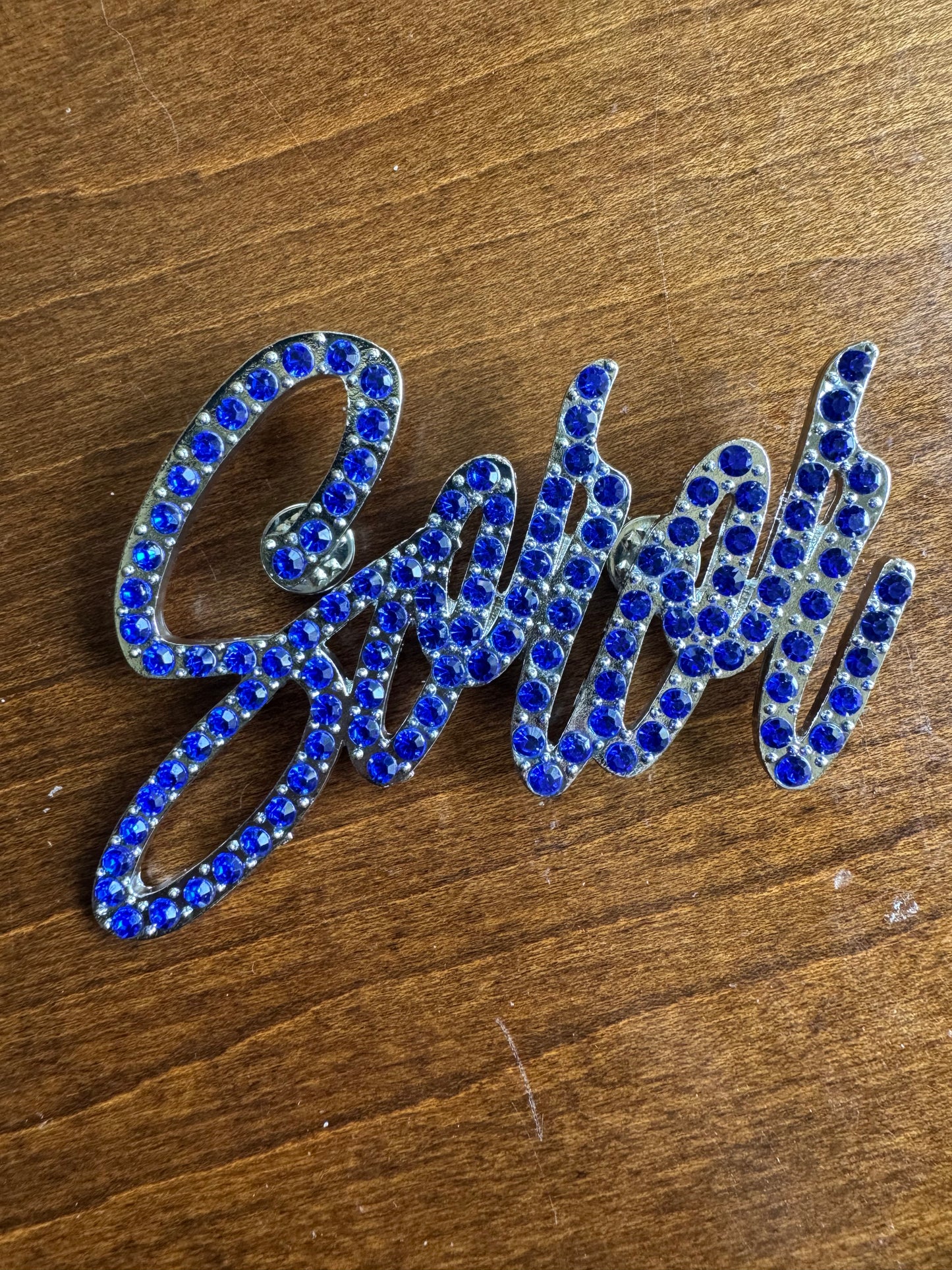 Soror Cursive Lapel Pin