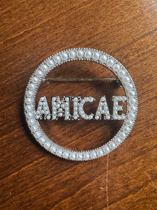 Amicae Circle Pearl Pin