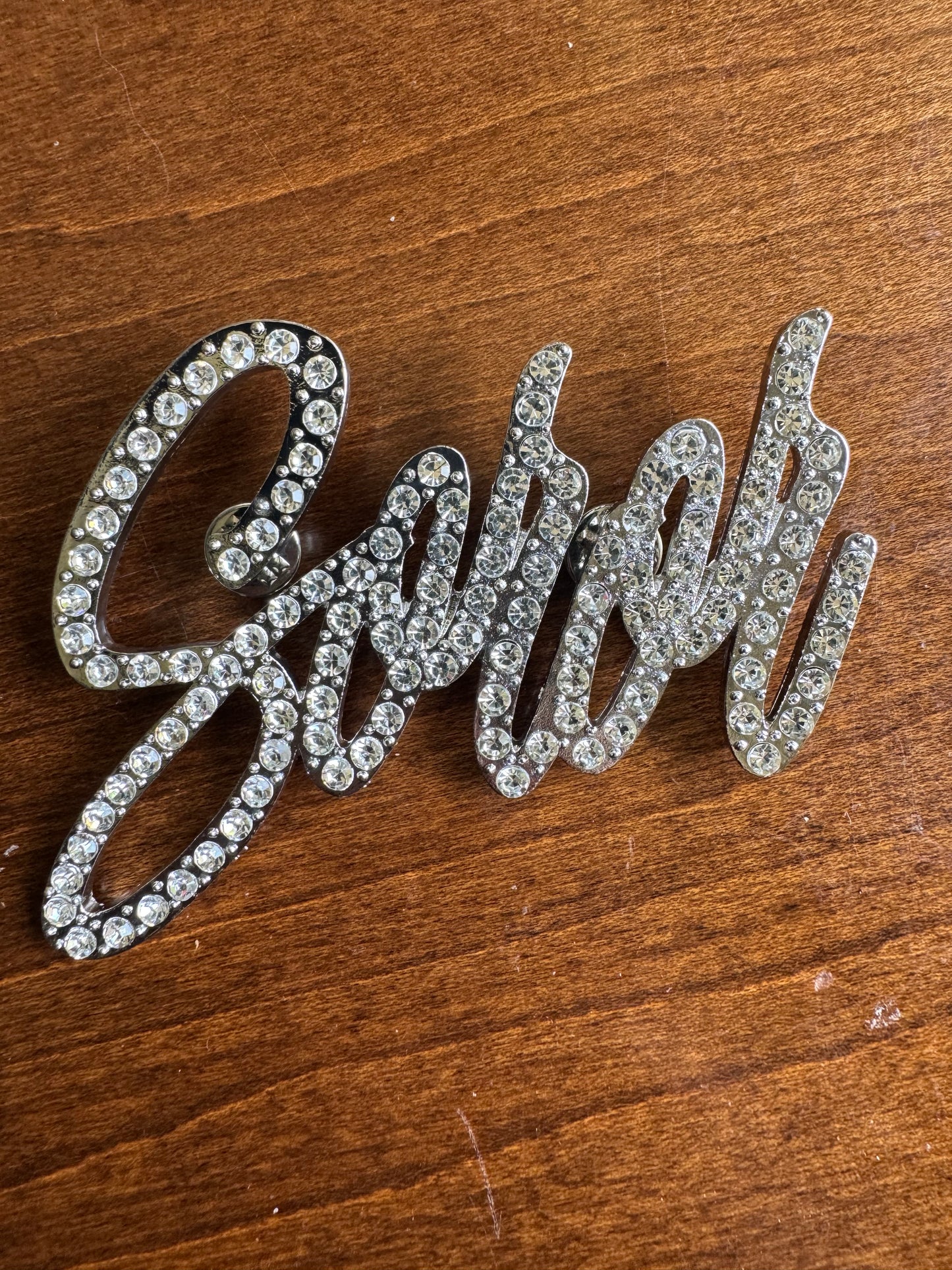 Soror Cursive Lapel Pin